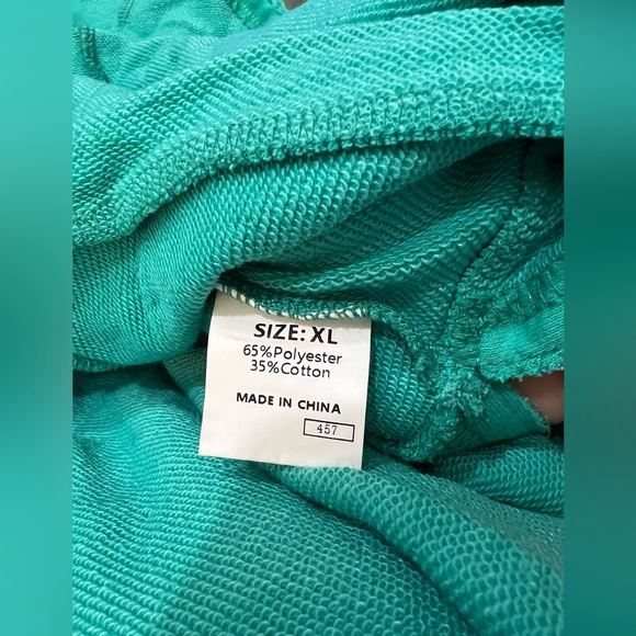 NWOT Women’s Oversized Sweatshirt Corduroy Patchwork Long Sleeve Hoodie - Picture 6 of 12